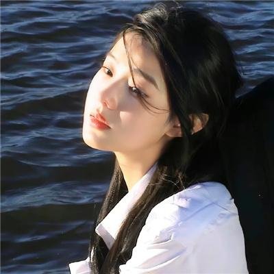 跨越8年的新娘